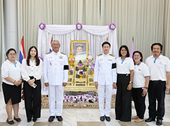 บัณฑิตวิทยาลัย ร่วมพิธีถวายพระพรชัยมงคล
สมเด็จพระนางเจ้าฯ พระบรมราชินี
เนื่องในโอกาสมหามงคลเฉลิมพระชนมพรรษา ครบ
๔ รอบ
